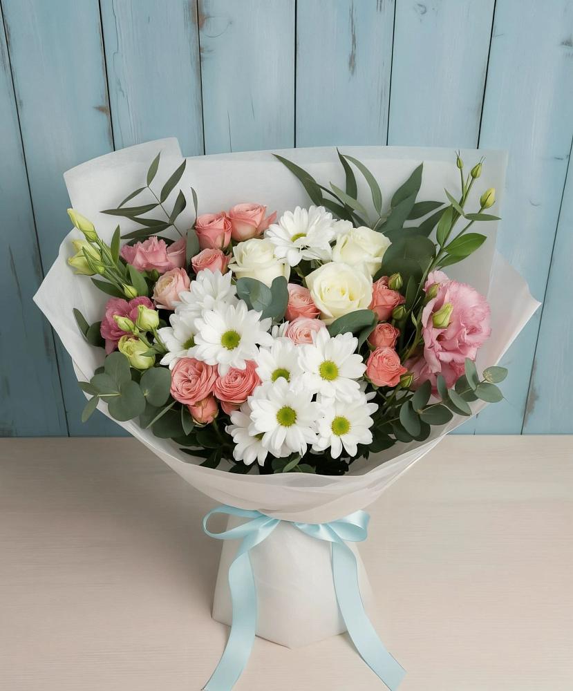 Букет цветов из: Розы, Лизиантусы и Хризантемы в Кошурниково