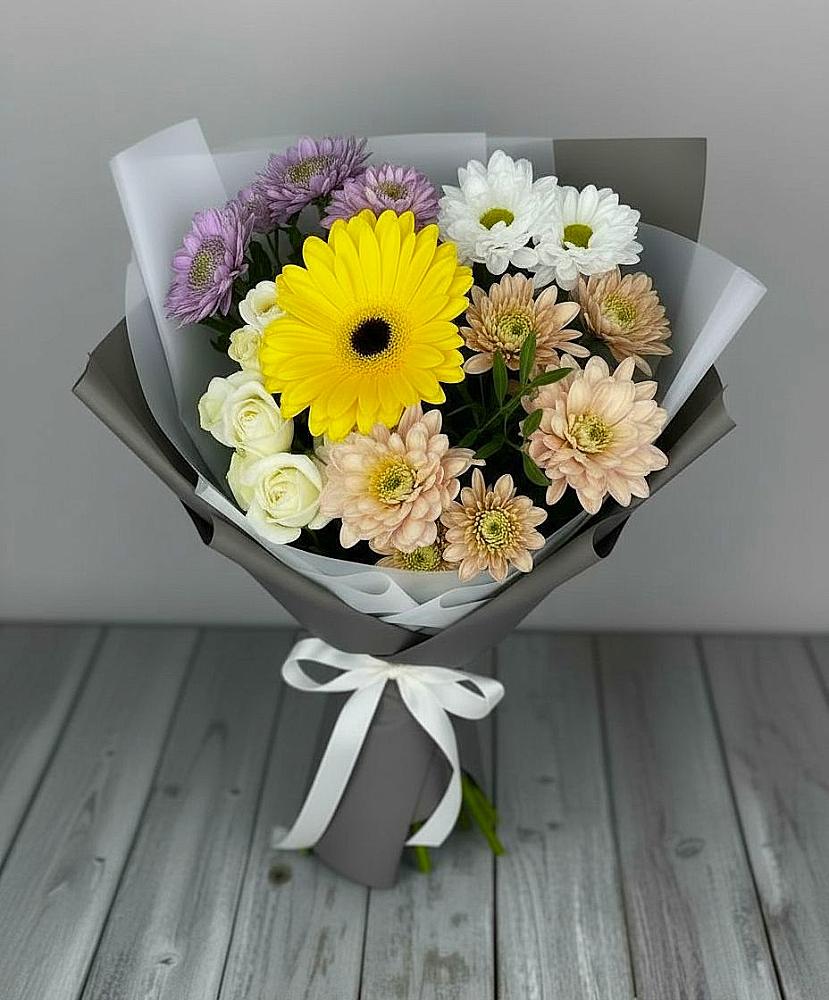 Букет цветов из: Розы, Герберы и Хризантемы в Кошурниково