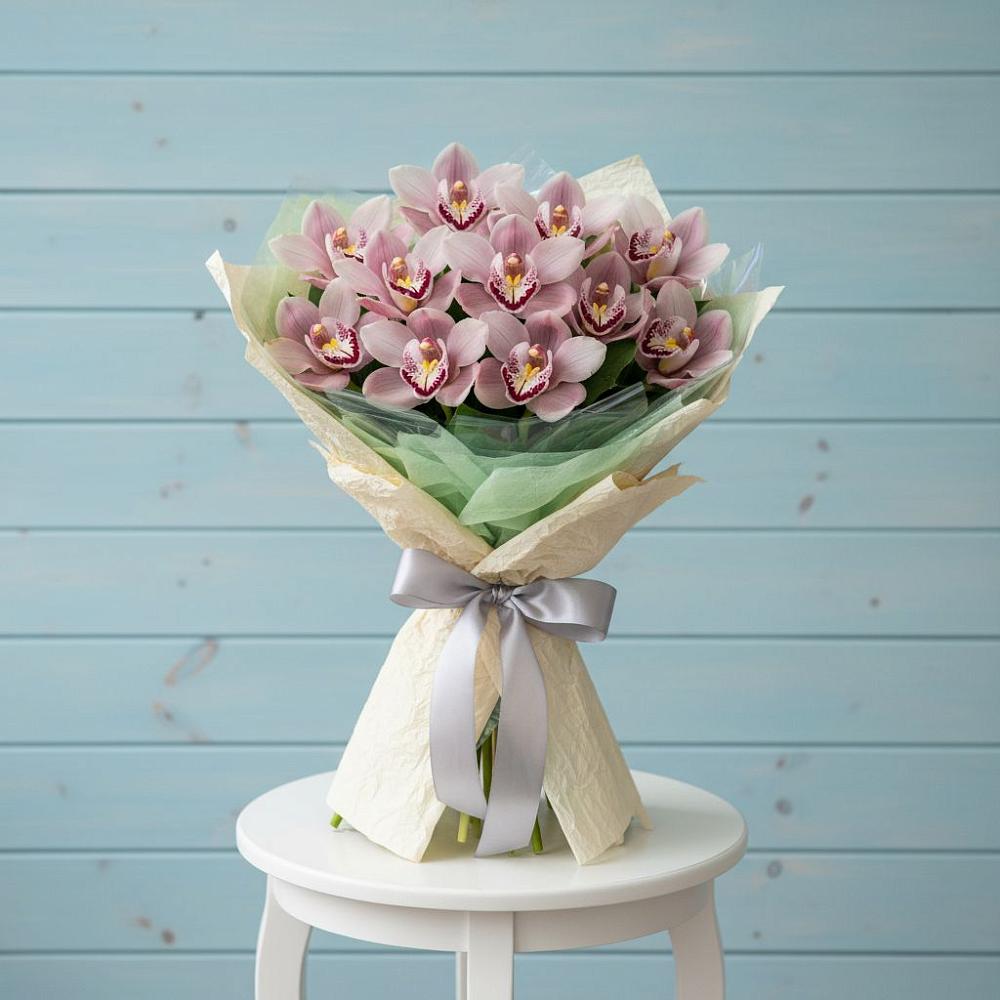 Букет цветов из: Орхидеи и Розы в Кошурниково