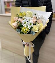 Букет цветов из:  Альстромерии, Розы и Хризантемы в Кошурниково