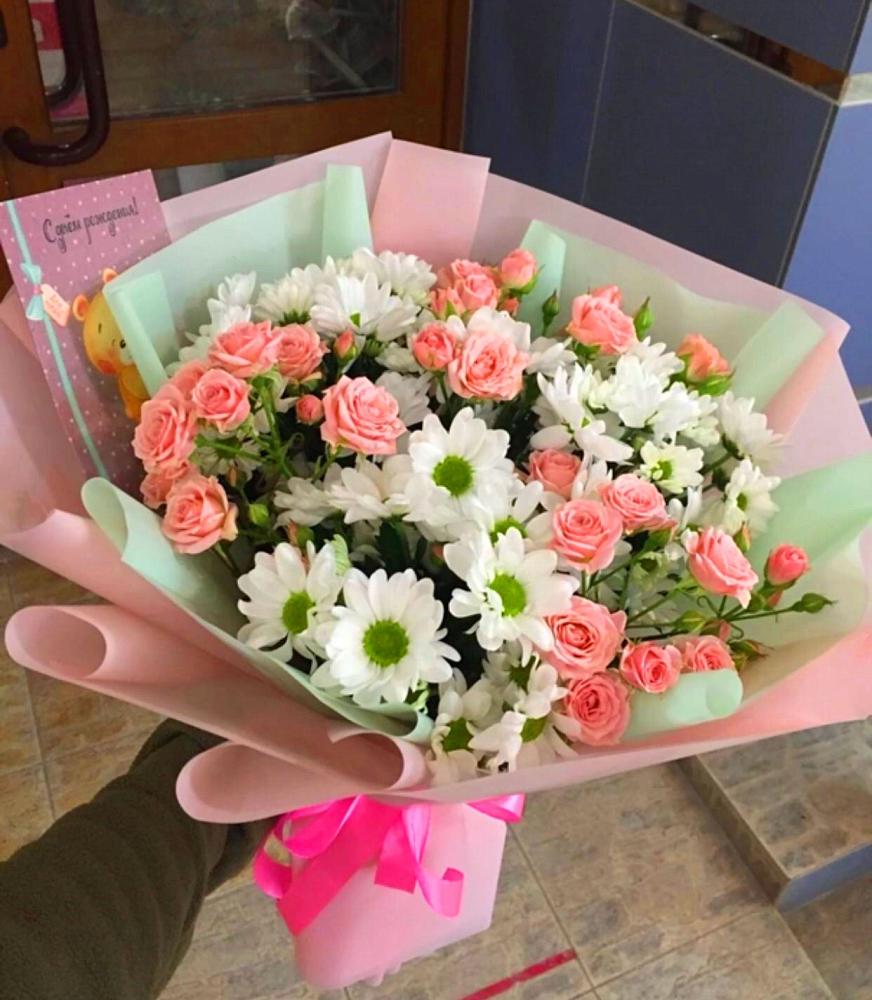 Букет цветов из: Розы и Хризантемы в Кошурниково