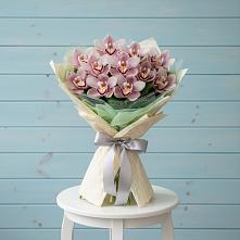 Букет цветов из:  Орхидеи и Розы в Кошурниково