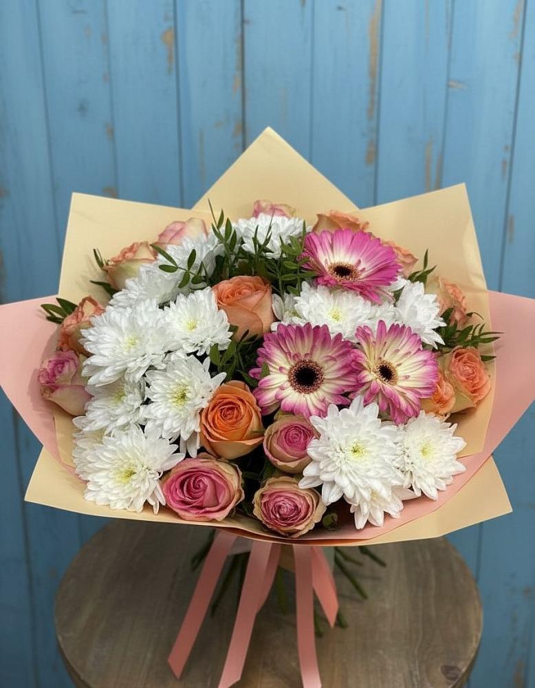 Букет цветов из: Розы, Герберы и Хризантемы в Кошурниково