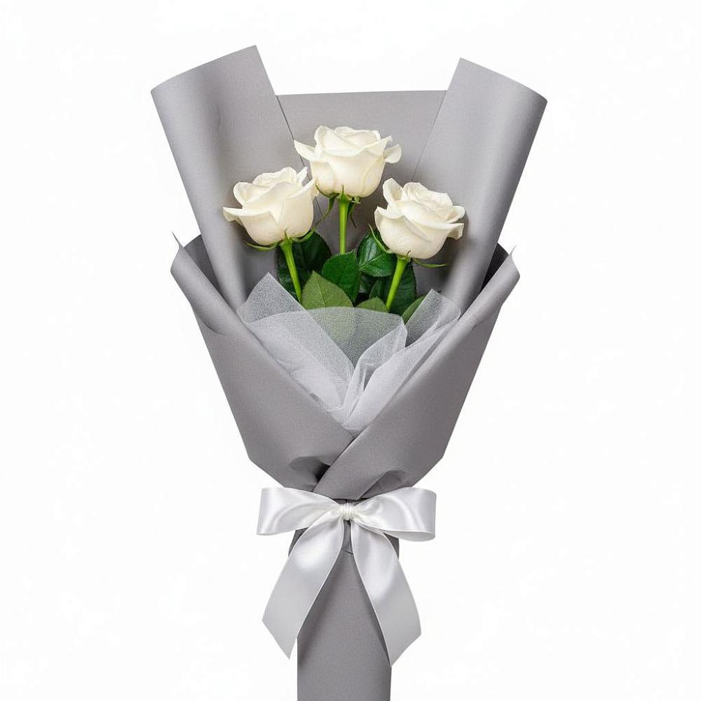 Букет 3 белые розы в Кошурниково