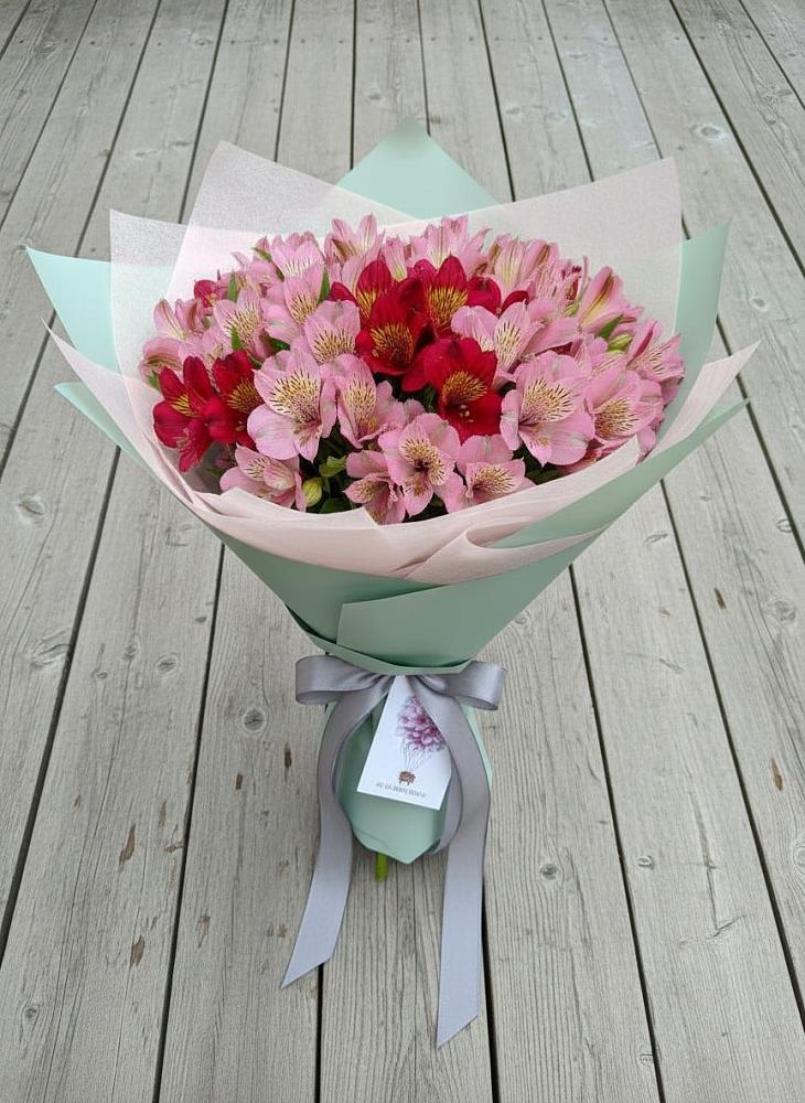 Букет цветов из: Альстромерии в Кошурниково