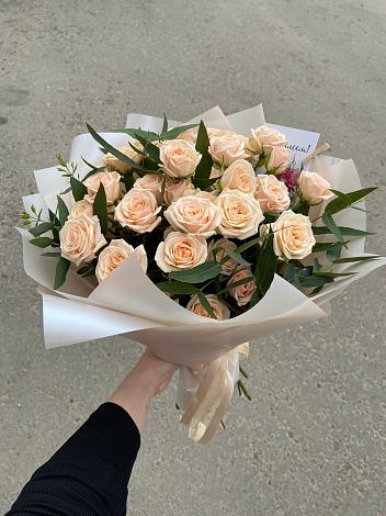 Букет Кремовые розы Латте в Кошурниково