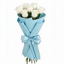 Букет 7 белых роз Проуд в Кошурниково