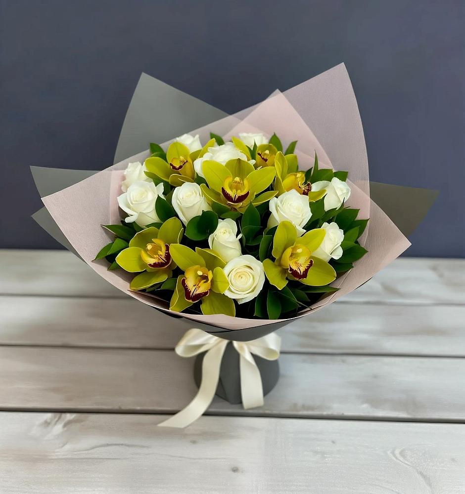 Букет цветов из: Орхидеи и Розы в Кошурниково