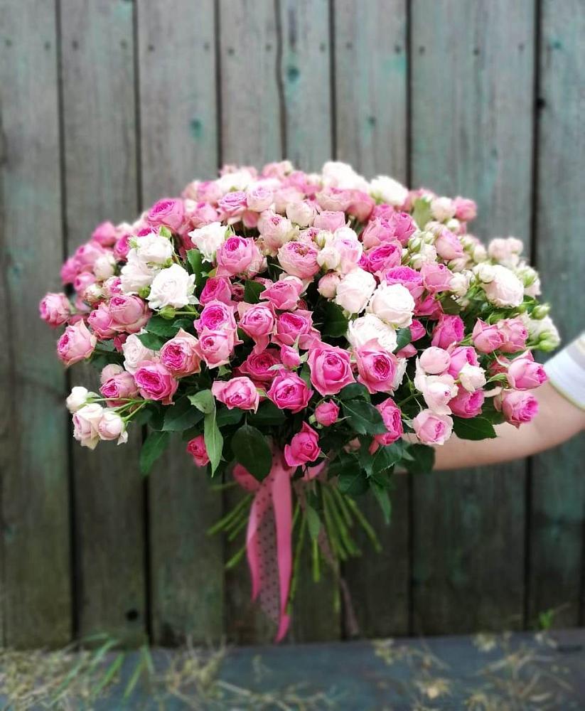 Букет Розовые кустовые розы Натали и Лав Лидия в Кошурниково