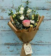 Букет цветов из:  Розы и Лизиантусы #REPLACE_PRED# Кошурниково
