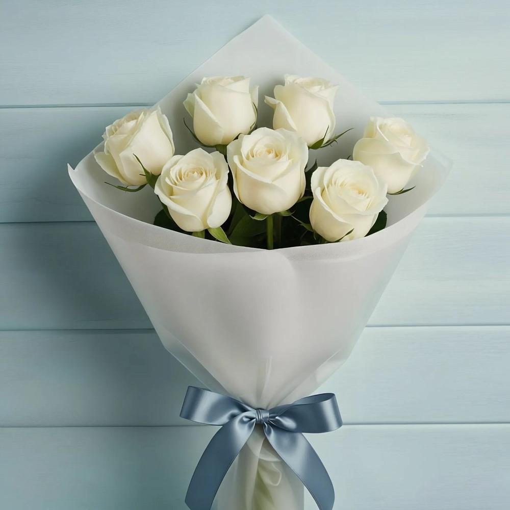 Букет 7 Белых роз Эдлесс Лав в Кошурниково